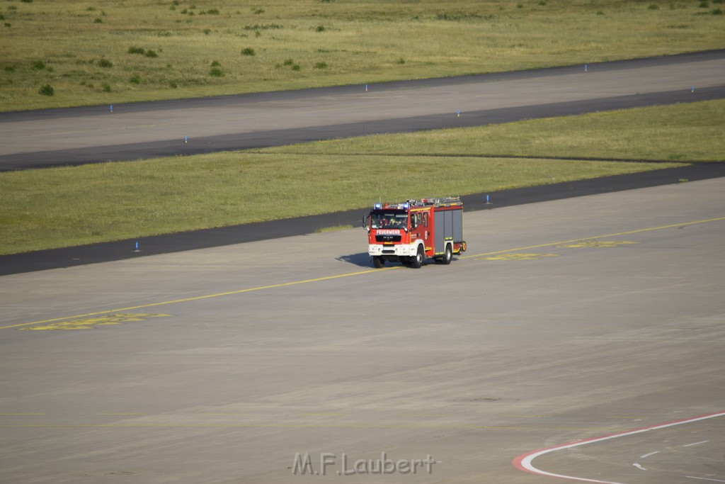 Flugnot 3 Koeln Bonner Flughafen P028.JPG - Miklos Laubert